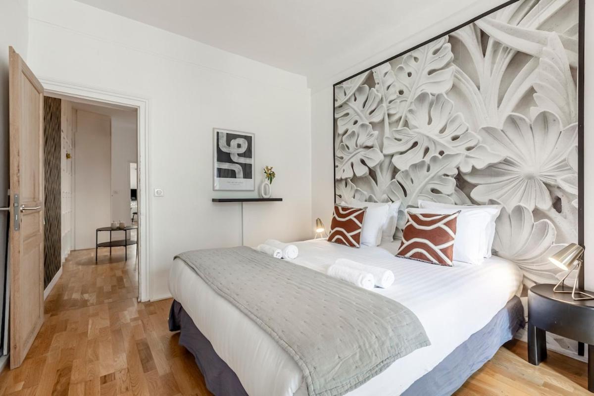 A32#republique # Marais # 1bedroom # Paris03 # Ac